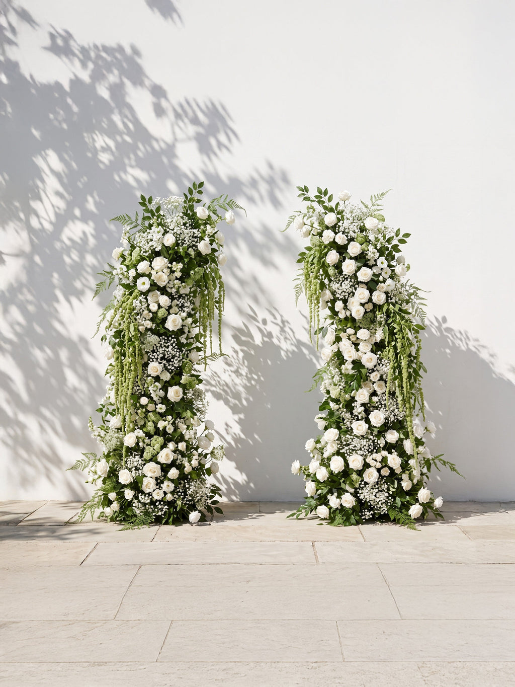 Dorviane Luxury Horn Shaped Flower Arch with Frame for Wedding Party Event Backdrop Decoration — front view