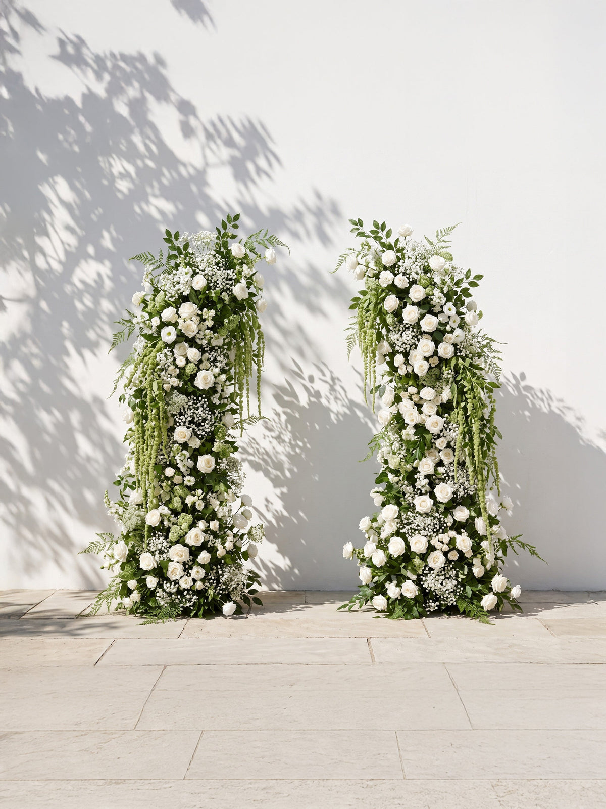 Dorviane Luxury Horn Shaped Flower Arch with Frame for Wedding Party Event Backdrop Decoration — front view