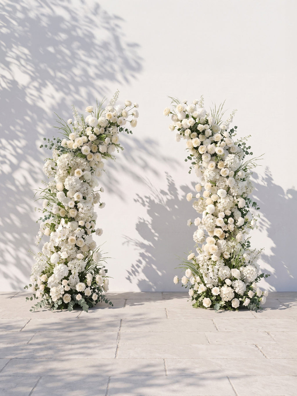 Ivardelle Luxury Horn Shaped Flower Arch with Frame for Wedding Party Event Backdrop Decoration — front view