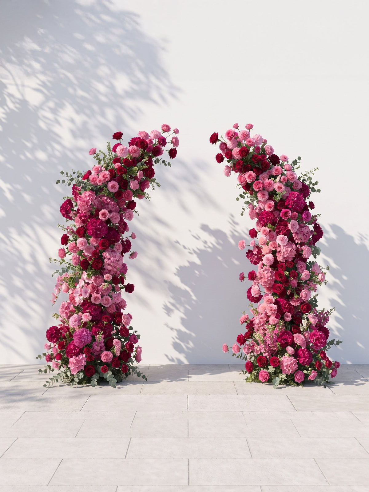 Mavenie Luxury Horn Shaped Flower Arch with Frame for Wedding Party Event Backdrop Decoration — front view