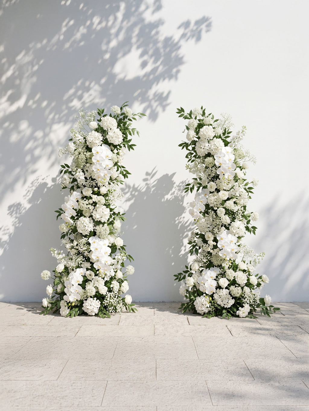 Nellune Luxury Horn Shaped Flower Arch with Frame for Wedding Party Event Backdrop Decoration — front view