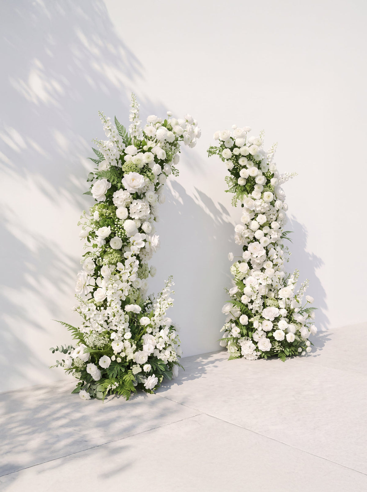 Perrella Luxury Horn Shaped Flower Arch with Frame for Wedding Party Event Backdrop Decoration — left view