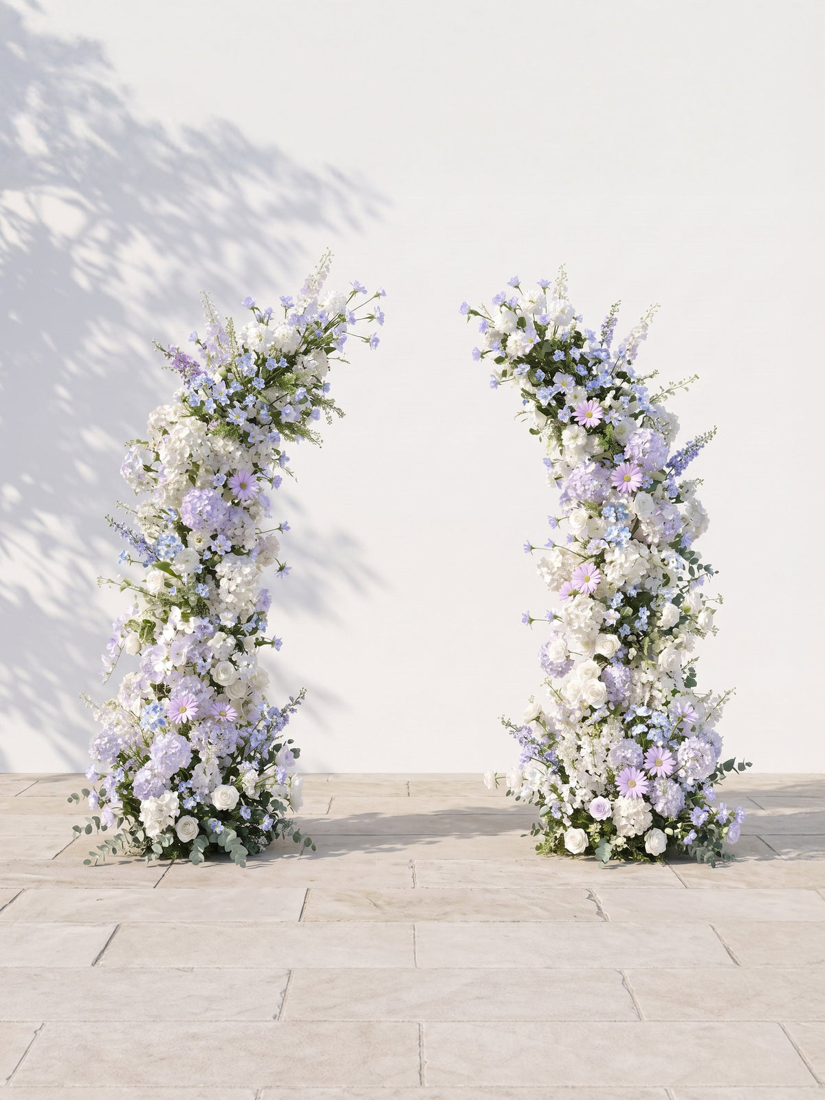 Solvia Luxury Horn Shaped Flower Arch with Frame for Wedding Party Event Backdrop Decoration — front view